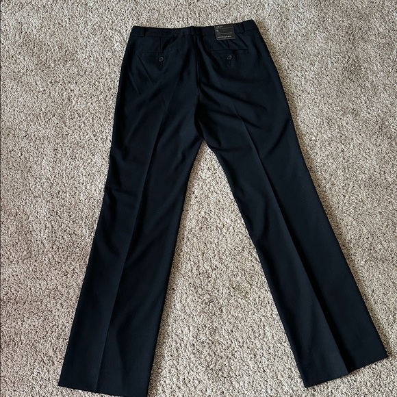 Banana Republic Factory, Logan Curvy Fit Trouser, Black, Size 6 - Picture 4 of 6
